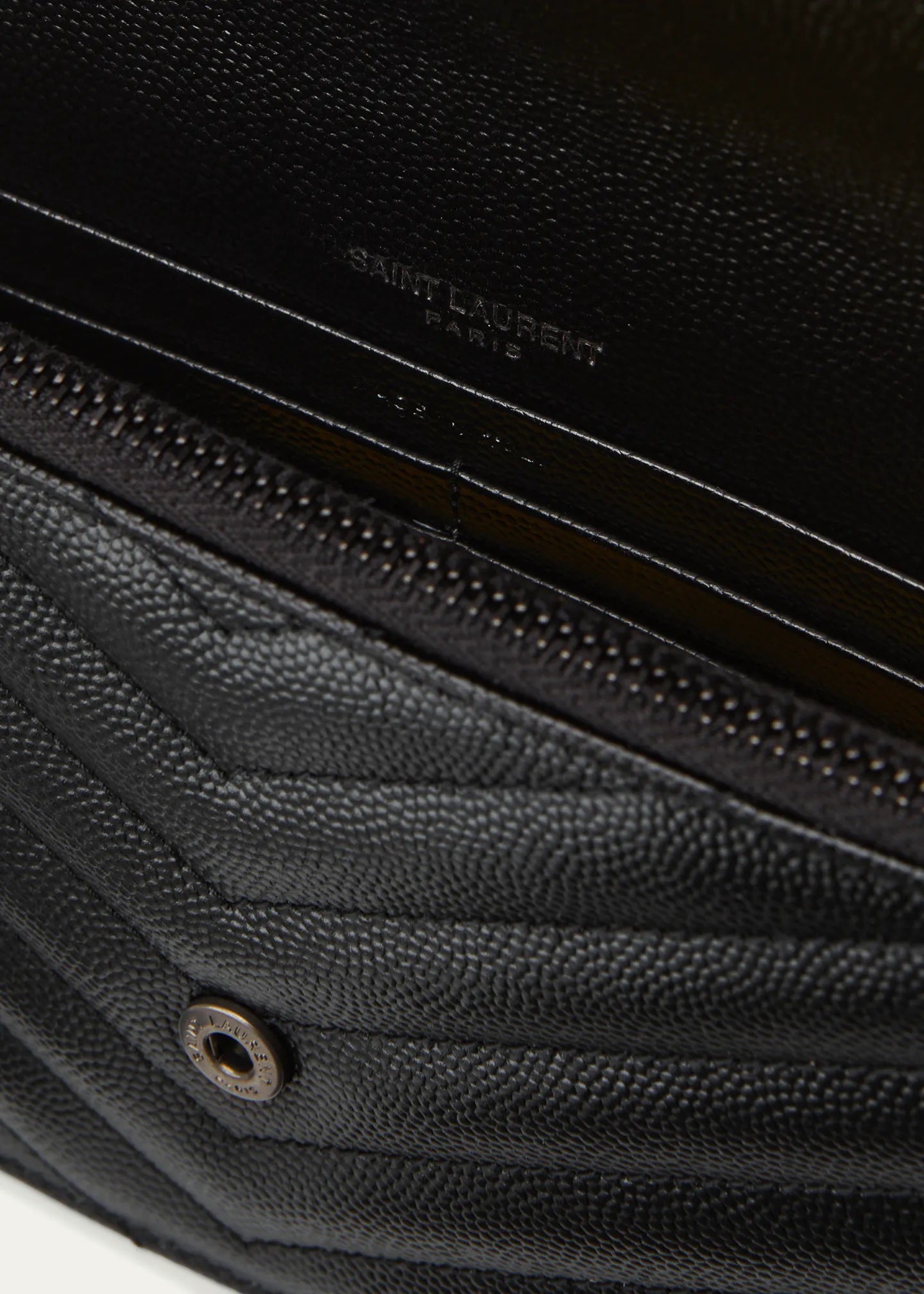 YSL GRAIN DE POUDRE GRAINED LEATHER WALLET ON A CHAIN