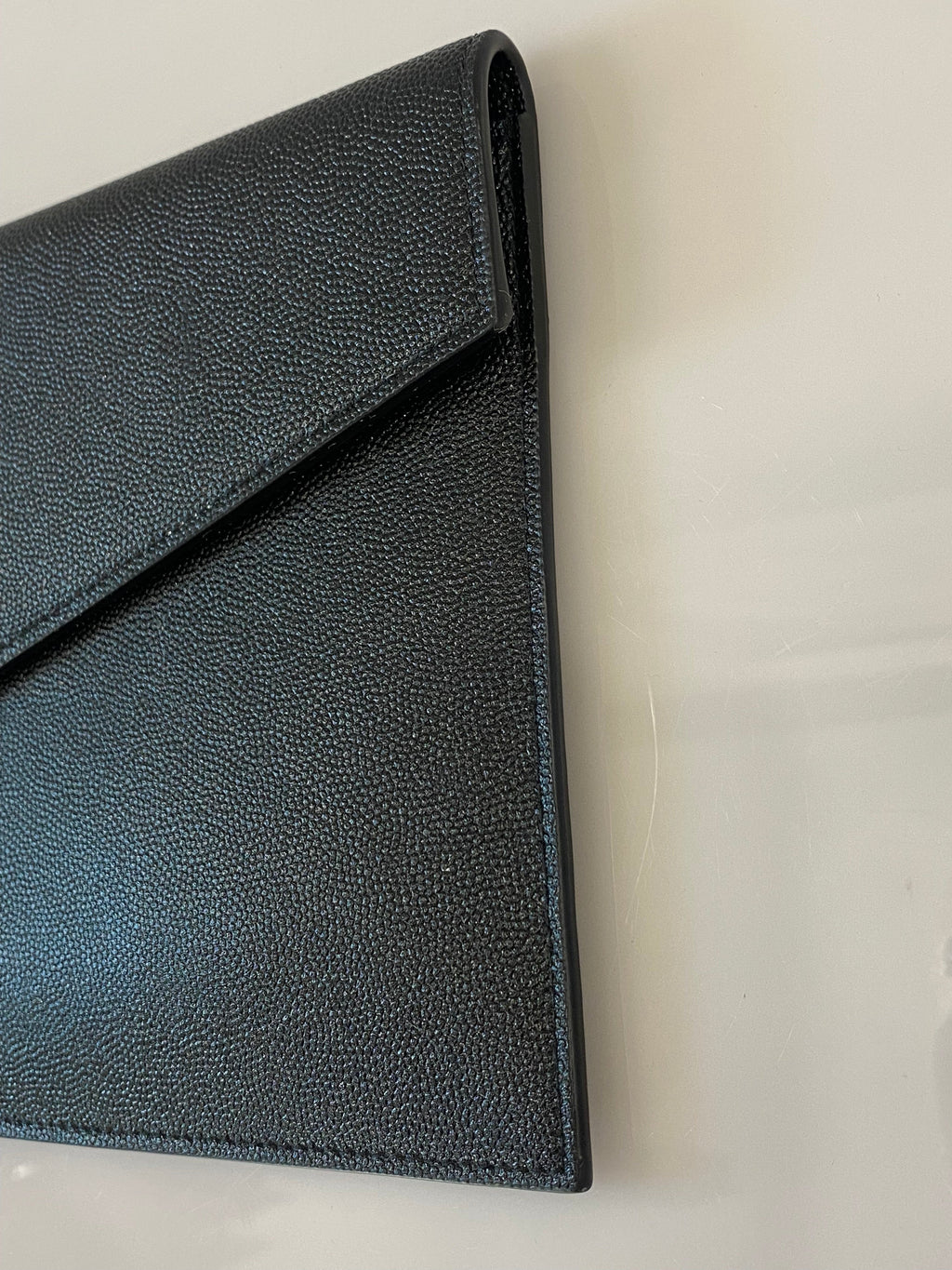 YSL GRAIN DE POUDRE UPTOWN POUCH WALLET