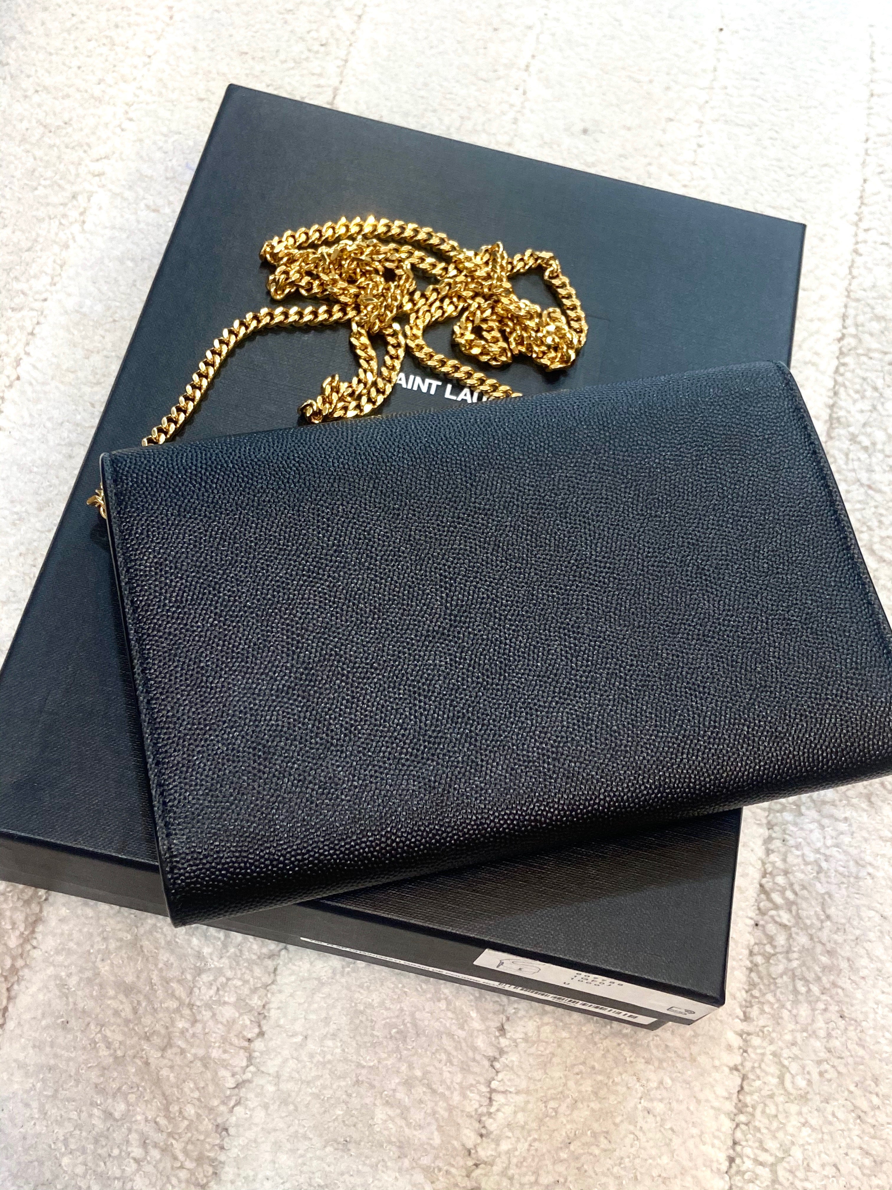 YSL GRAIN DE POUDRE LEATHER UPTOWN WALLET ON CHAIN