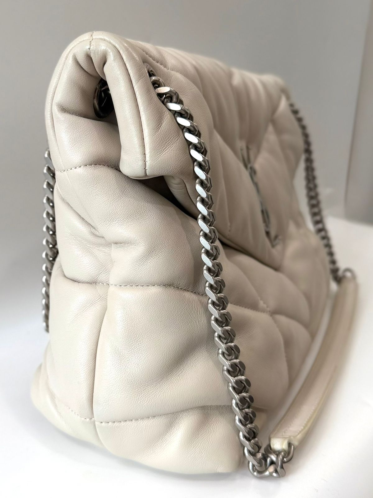YSL QUILTED LAMBSKIN LEATHER LOULOU PUFFER MEDIUM SHOULDER BAG