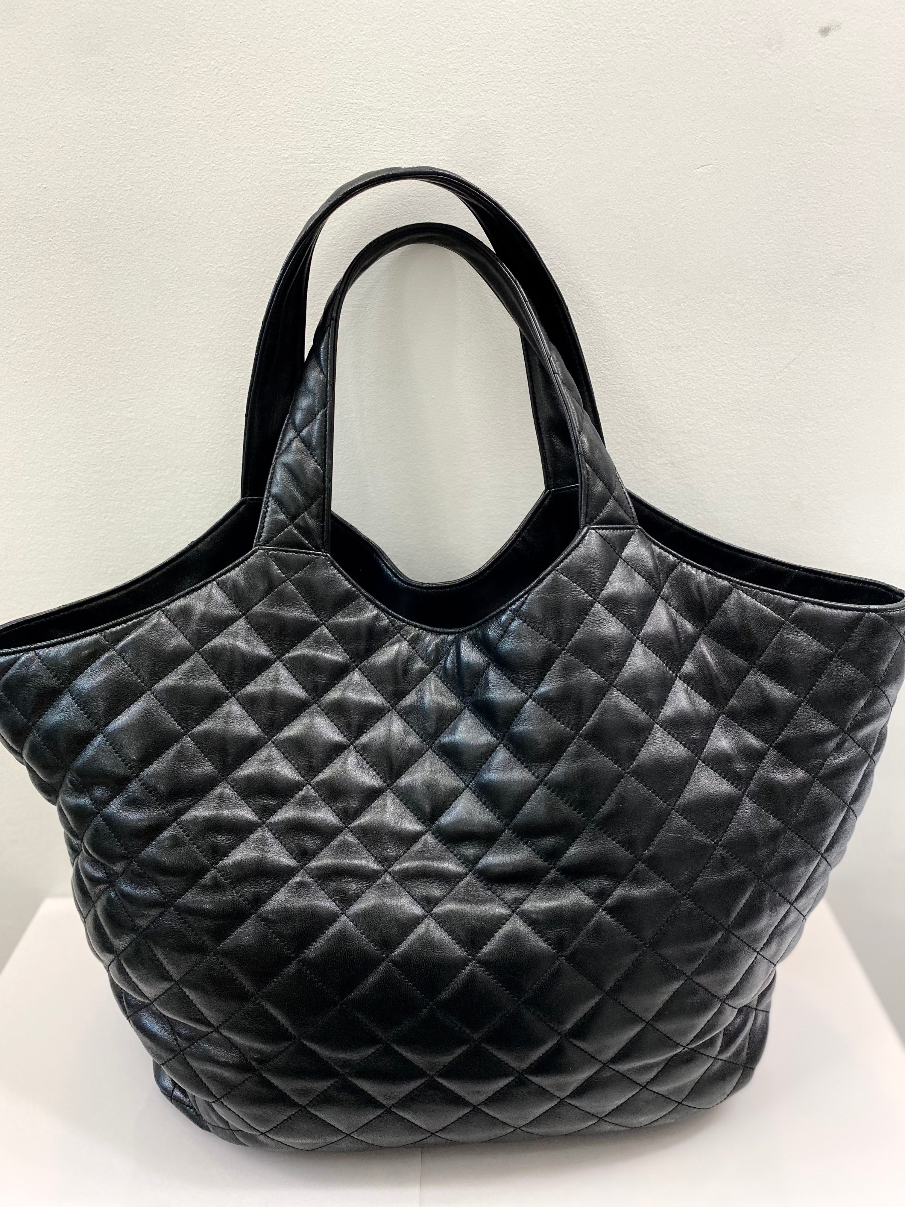 YSL QUILTED LAMBSKIN MAXI ICARE SHOPPING TOTE