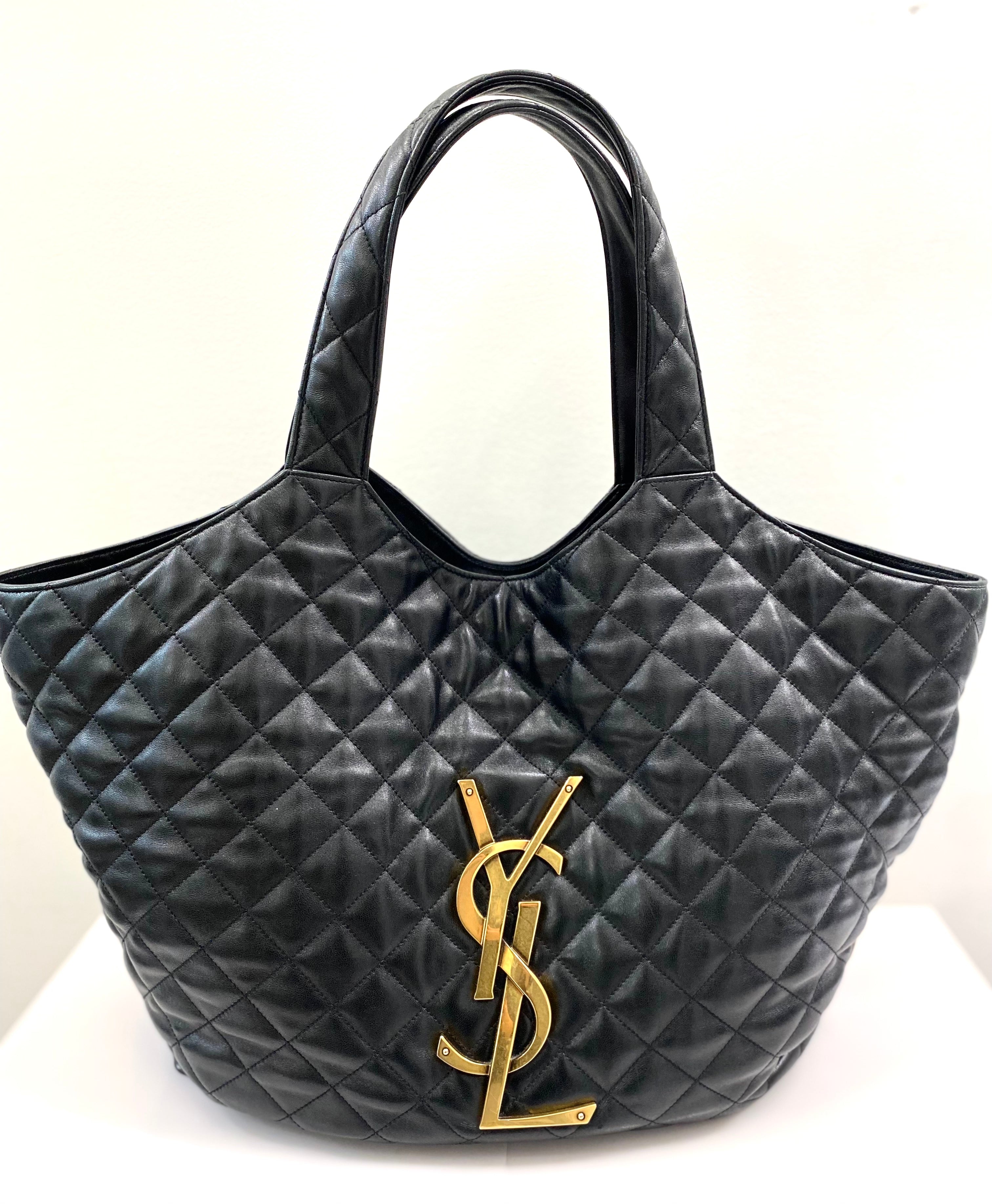 YSL QUILTED LAMBSKIN MAXI ICARE SHOPPING TOTE