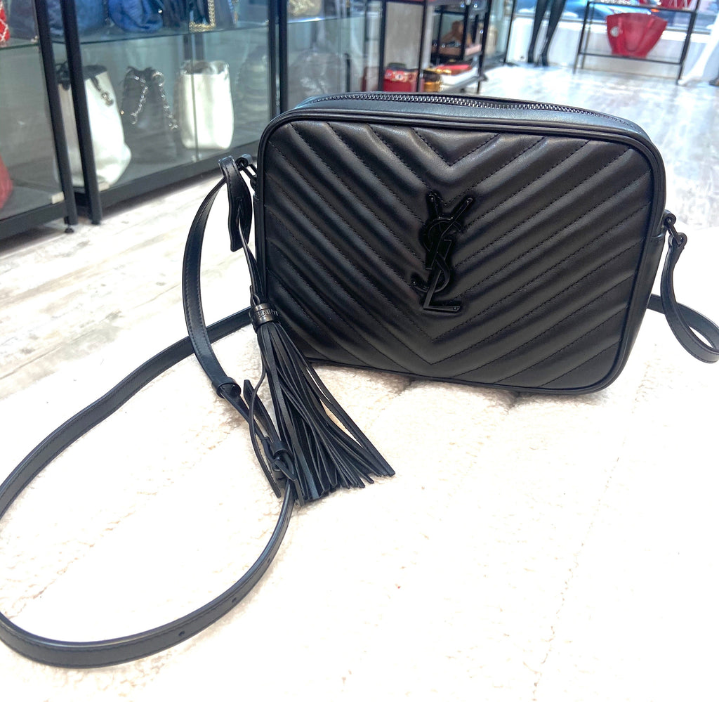 YSL LOU MEDIUM CAMERA BAG IN QUILTED LEATHER