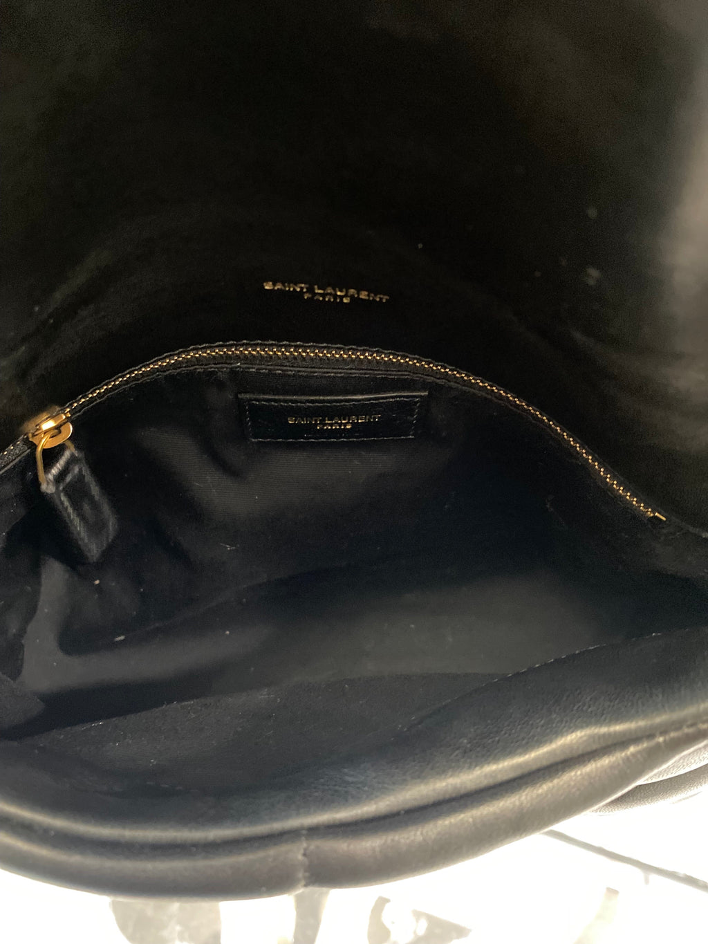 SAINT LAURENT PUFFER LOULOU SHOULDER BAG
