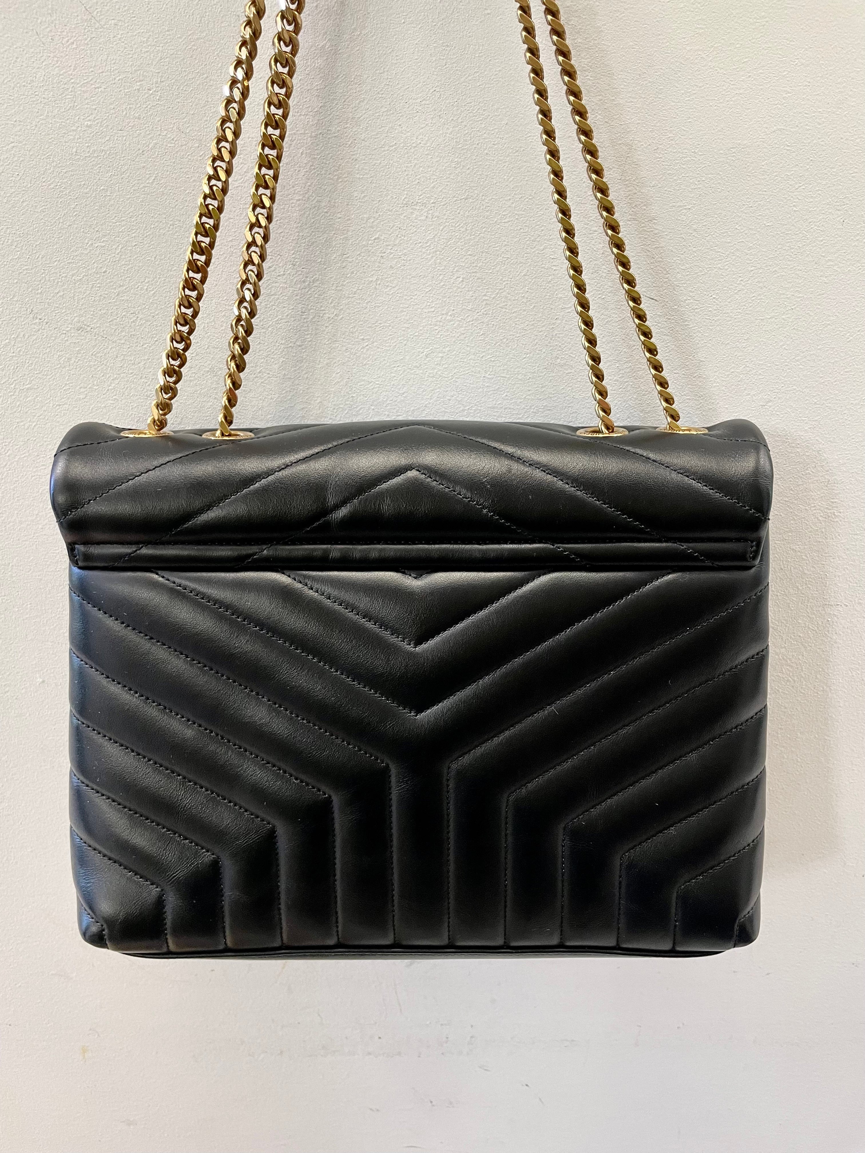 YSL MEDIUM LOULOU Y QUILTED CALFSKIN SHOULDER BAG