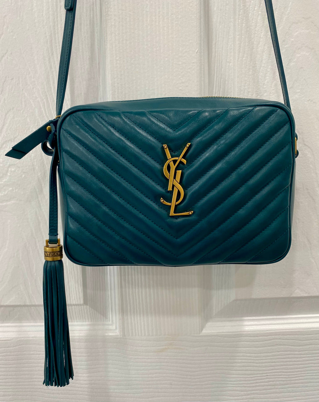 SAINT LAURENT MEDIUM LOU CALFSKIN CAMERA BAG