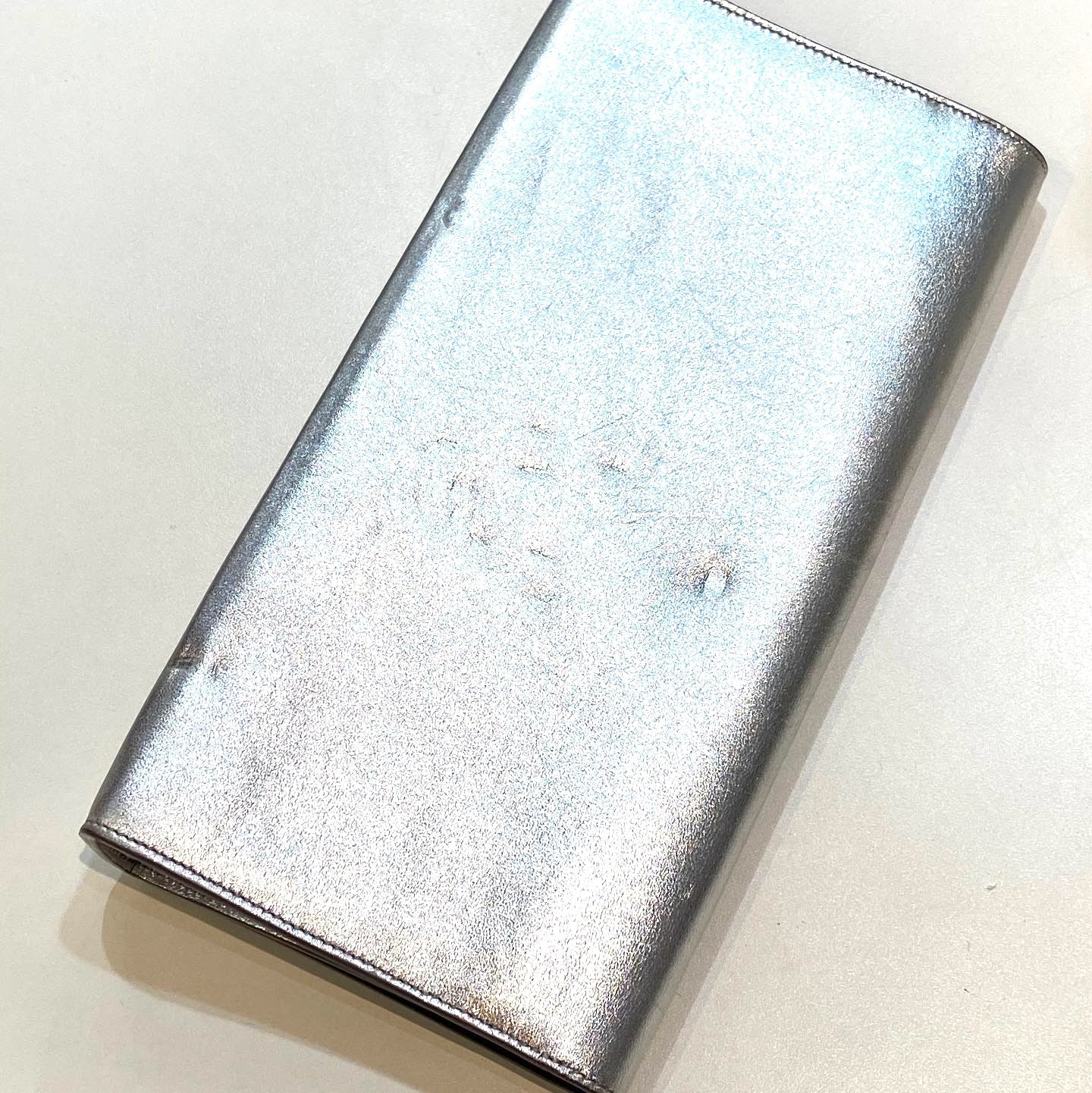 YSL METALLIC CALFSKIN LEATHER MONOGRAM CASSANDRE CLUTCH