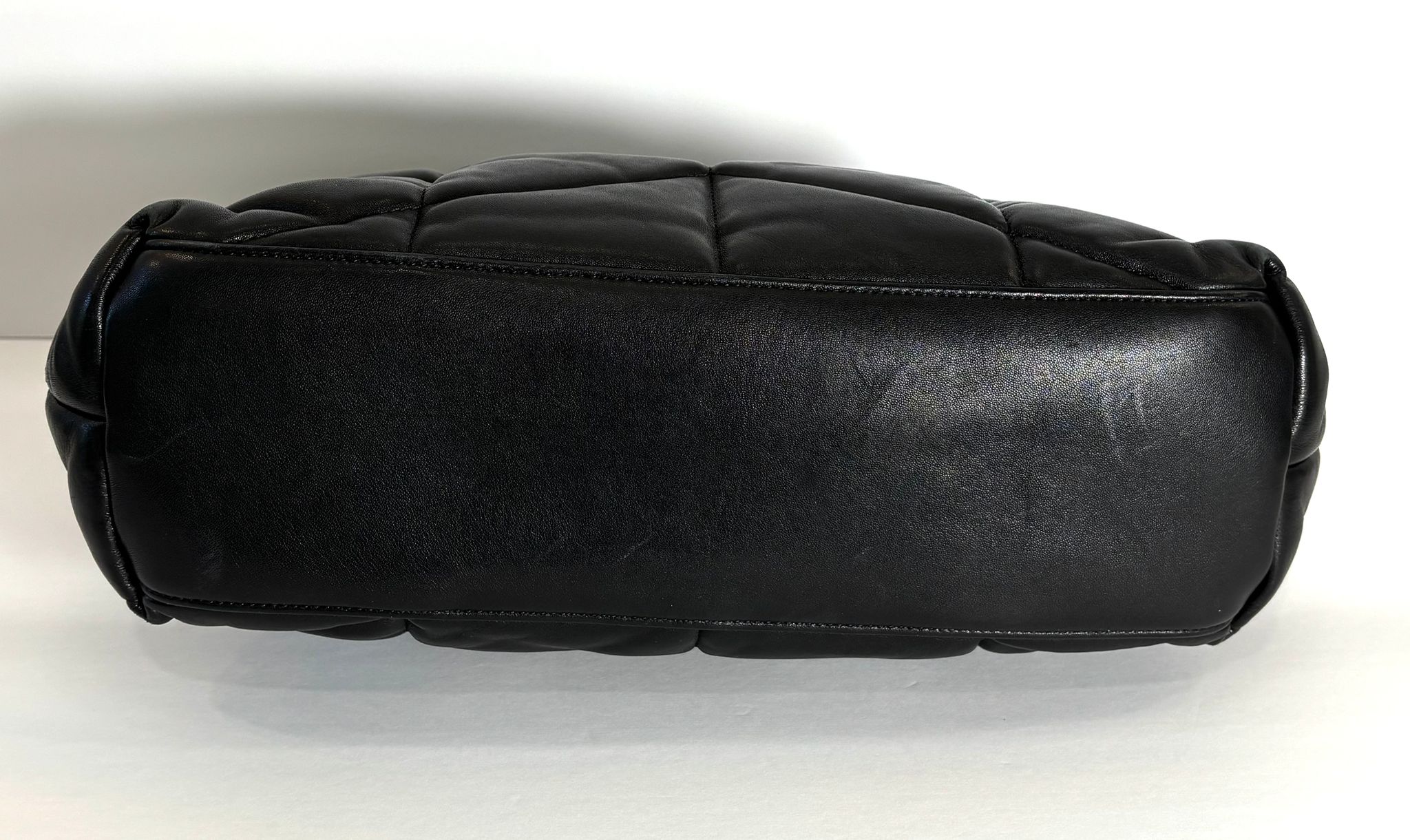YSL LOULOU QUILTED PUFFER LEATHER MEDIUM SHOULDER BAG