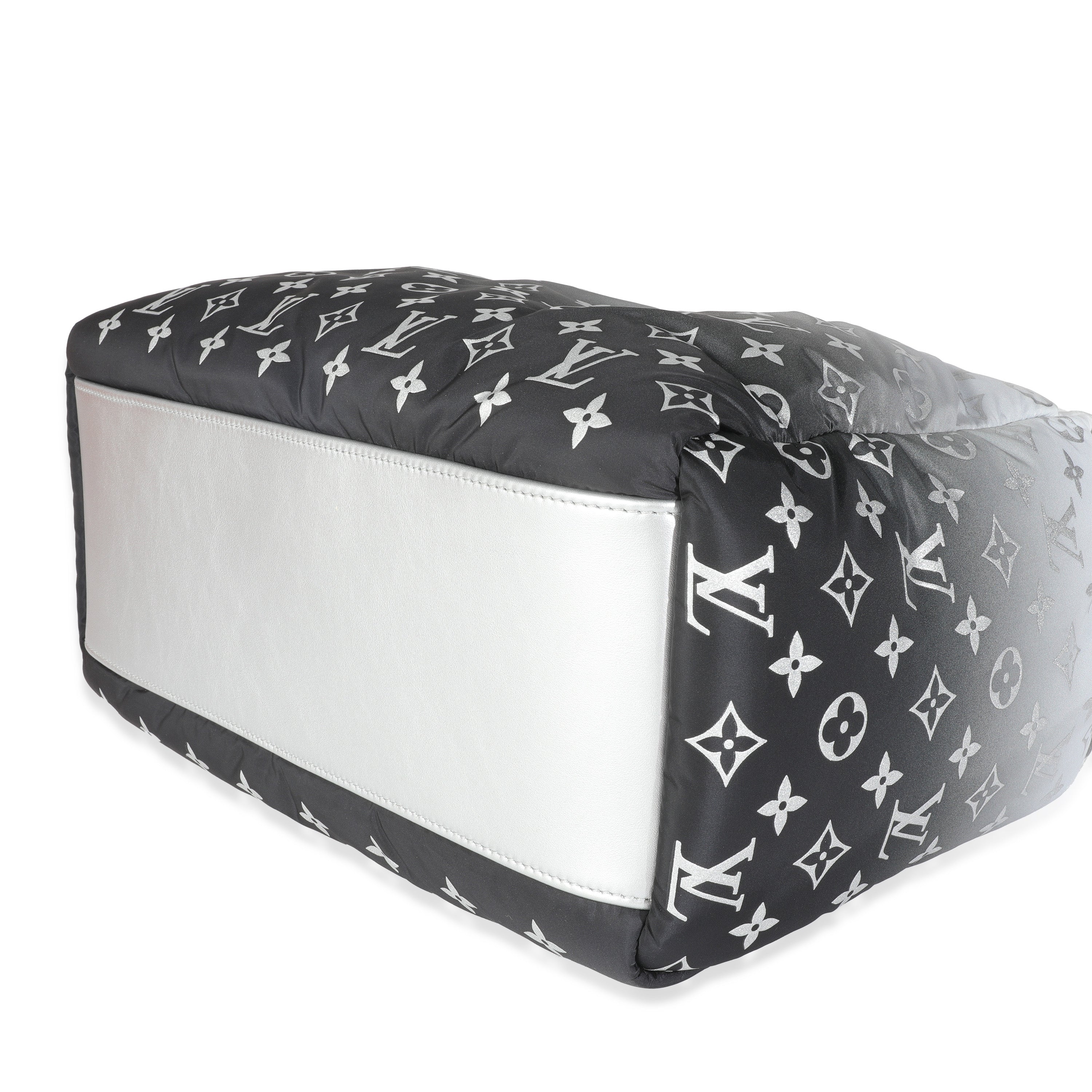 Frost Nylon Monogram Gradient LV Snow Onthego MM