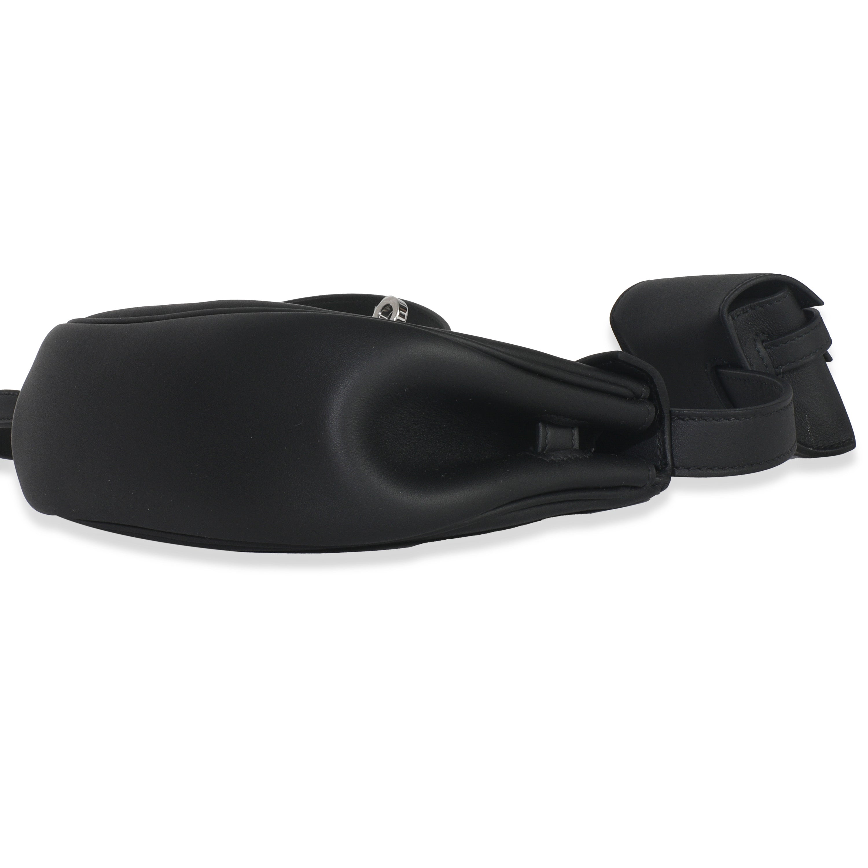 Black Swift Kelly Moove PHW
