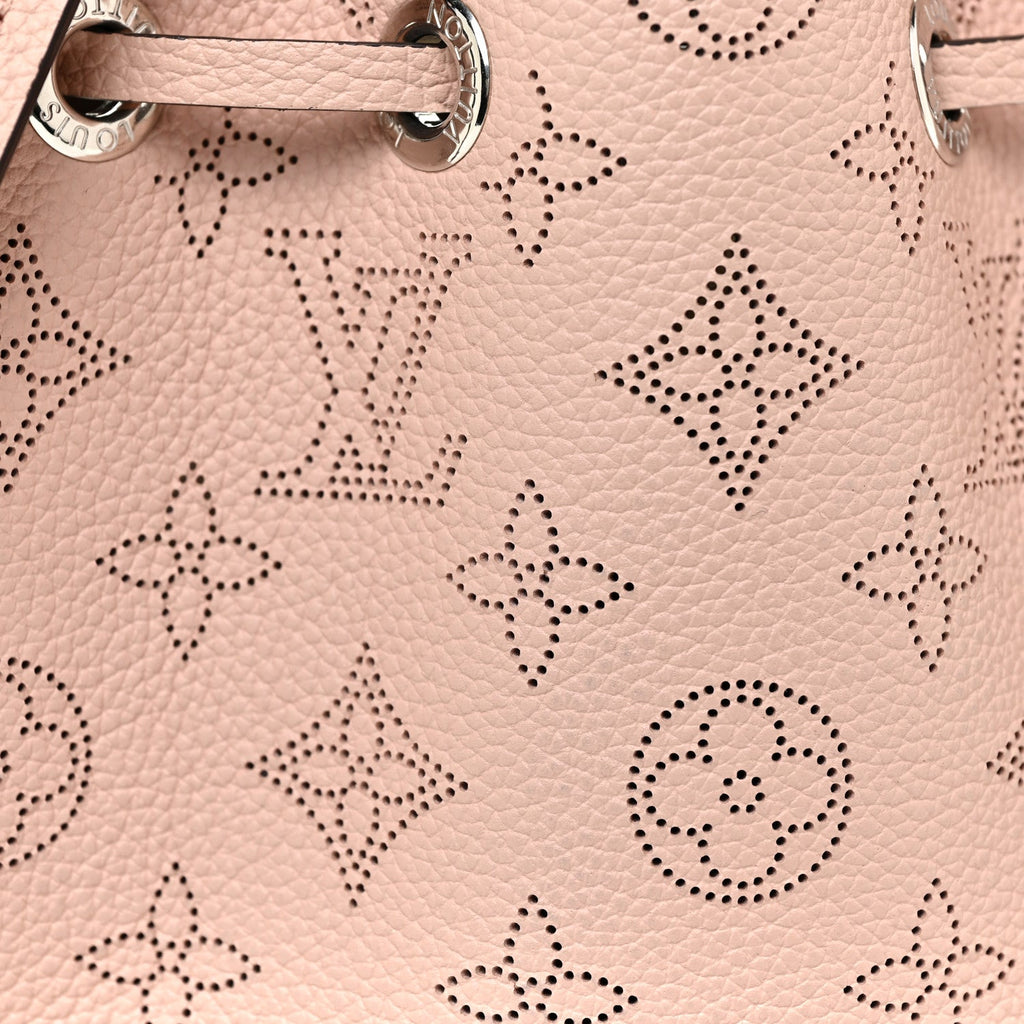 LOUIS VUITTON BELLA BUCKET MAHINA BAG