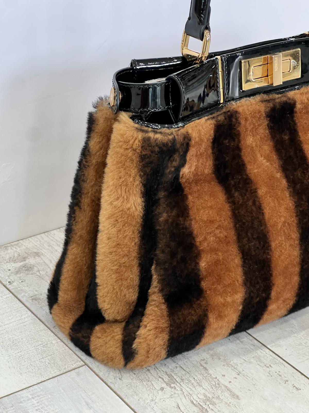 FENDI PEQUIN PEEKABOO MEDIUM BAG