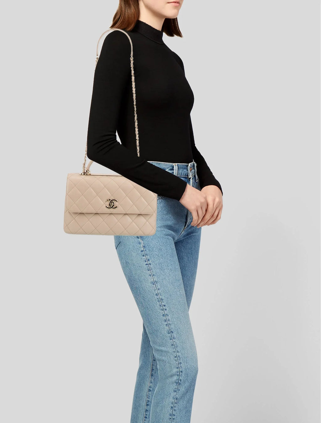CHANEL QUILTED LEATHER SMALL CC FLAP BAG