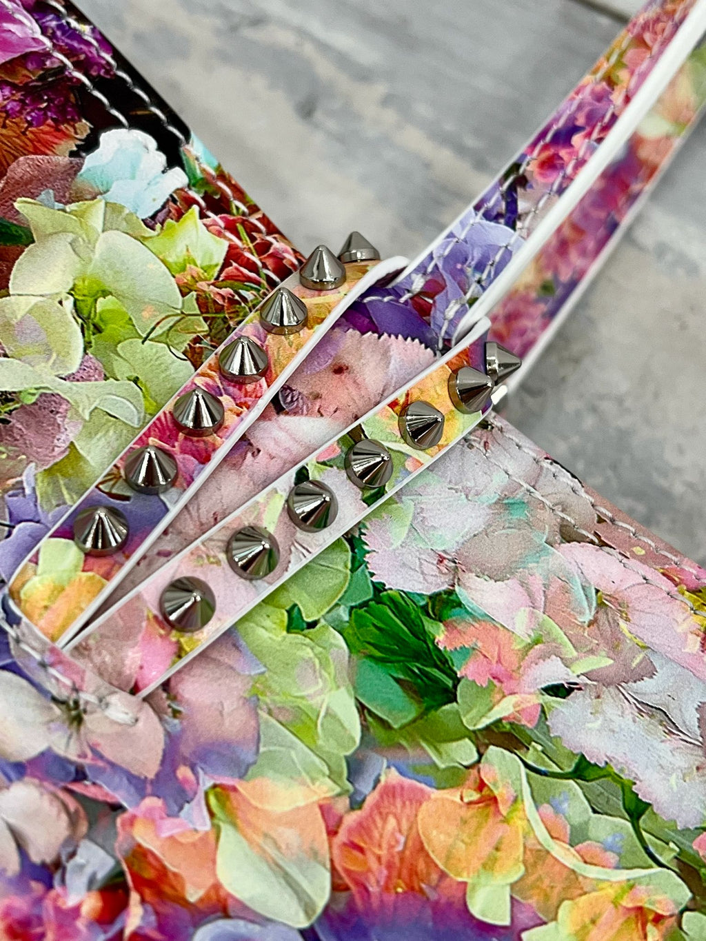 CHRISTIAN LOUBOUTIN MINI CABATA TOTE
