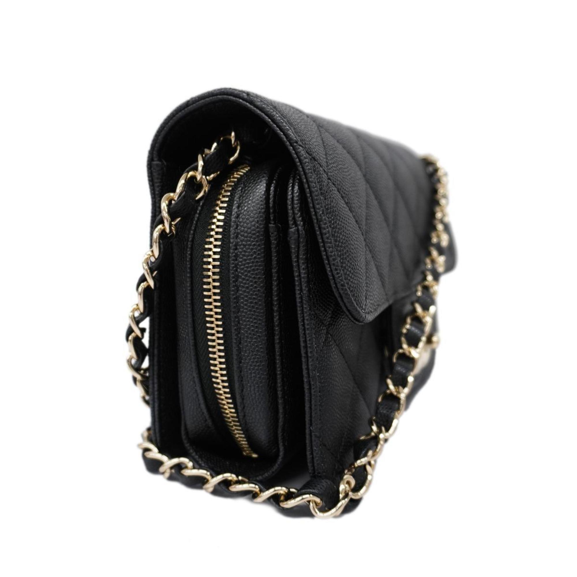 Chanel Chanel Matelassé Cuir Noir Black Leather Black Leather Shoulder Bag Bag (Pre-Owned)