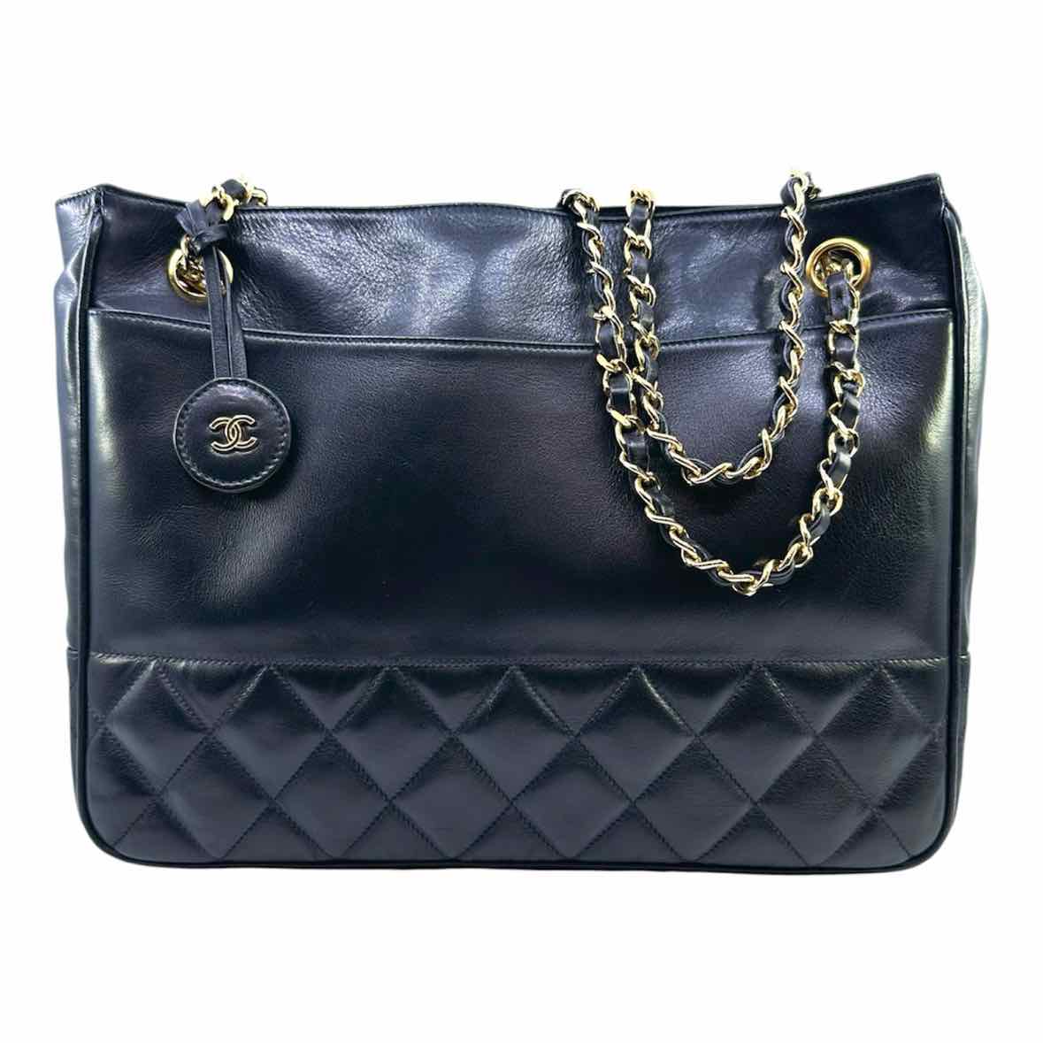 CHANEL Leather Handbag