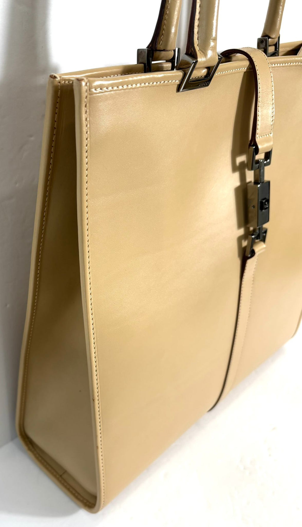 GUCCI PISTON LOCK JACKIE VINTAGE CALFSKIN TOTE BAG