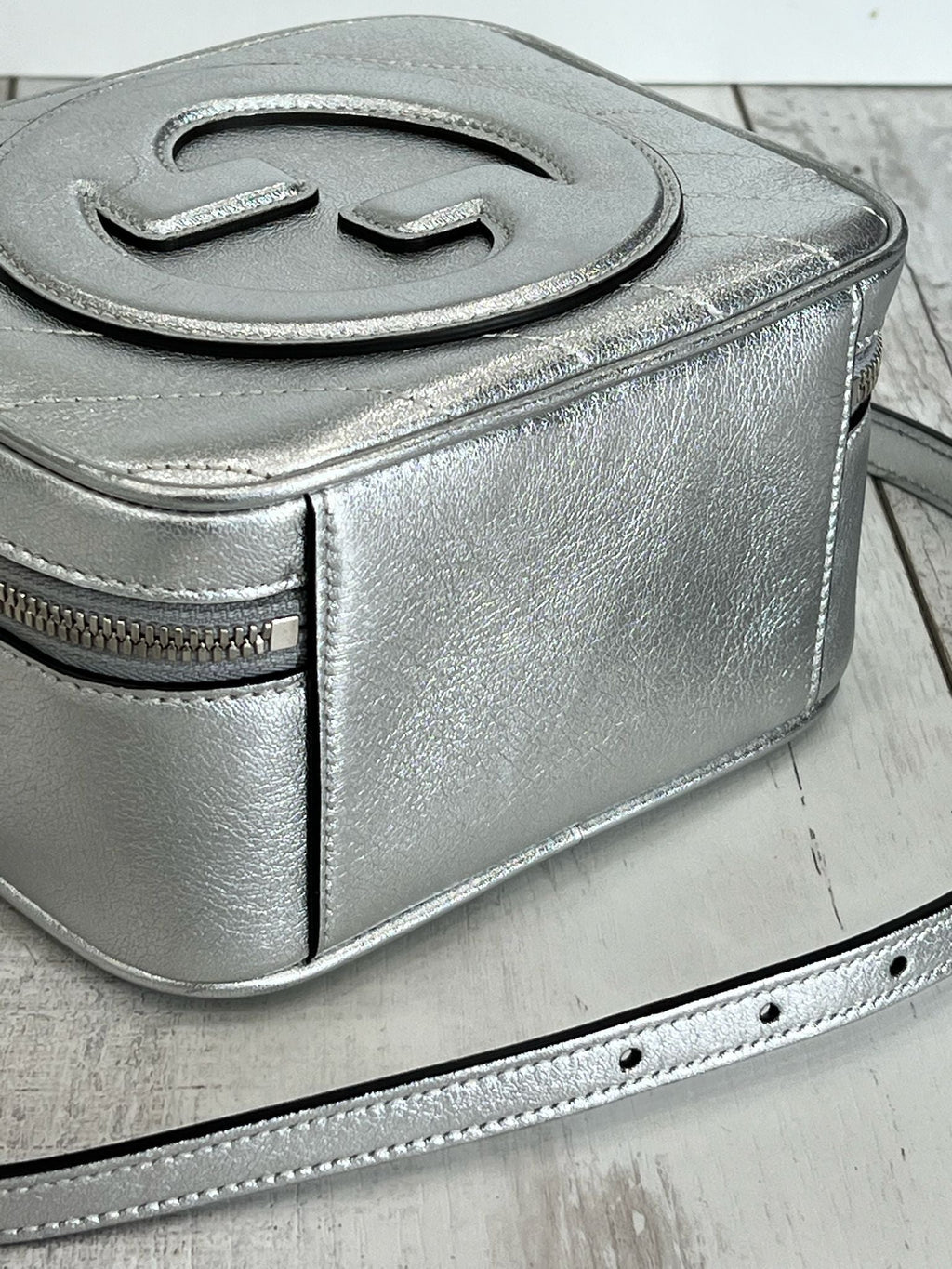GUCCI BLONDIE METALLIC CALFSKIN LEATHER TOP HANDLE BAG