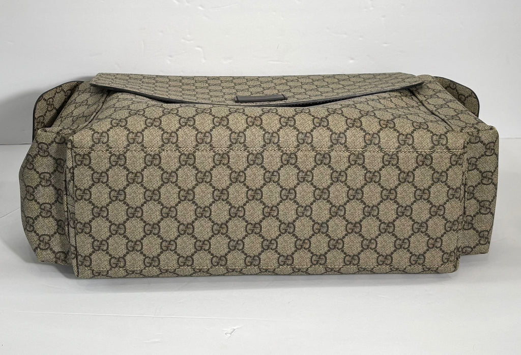 GUCCI GG SUPREME CANVAS PLUS DIAPER BAG