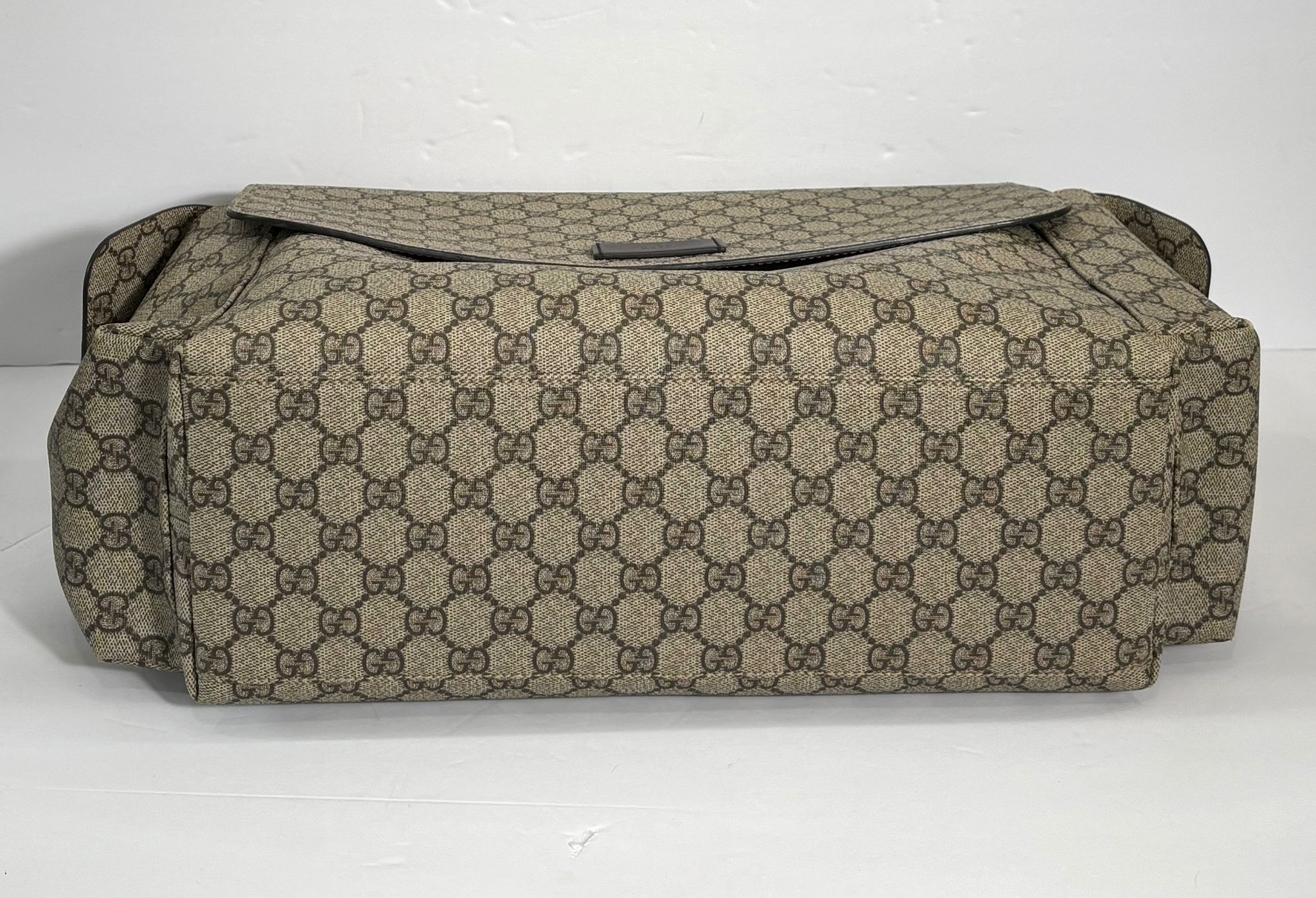 GUCCI GG SUPREME CANVAS PLUS DIAPER BAG