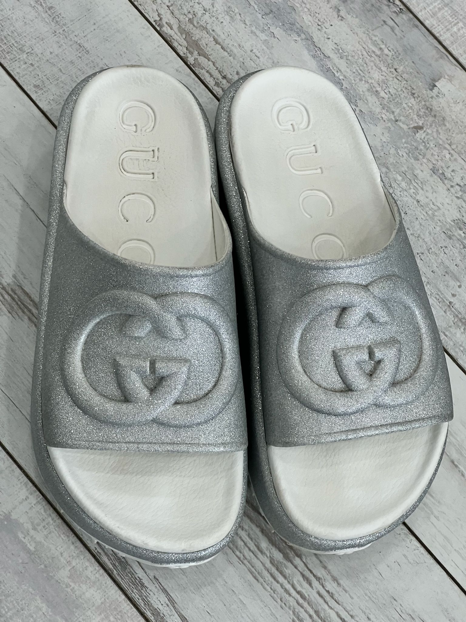 GUCCI WOMENS GLITTER INTERLOCKING G PLATFORM SLIDE SANDALS