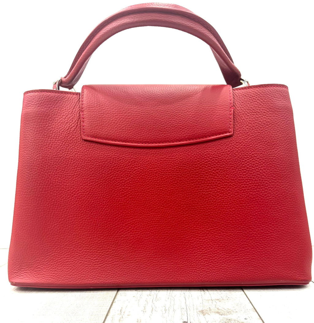 LOUIS VUITTON VEAU CAPUCINES MM CHERRY BAG