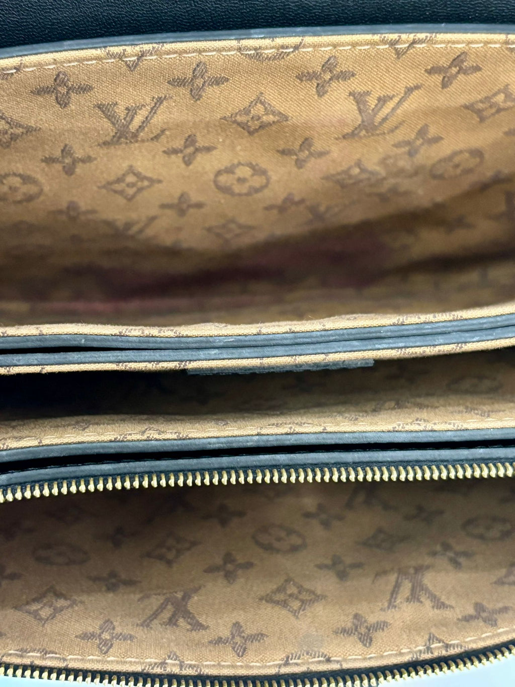 LOUIS VUITTON RENDEZ-VOUS SHOULDER BAG