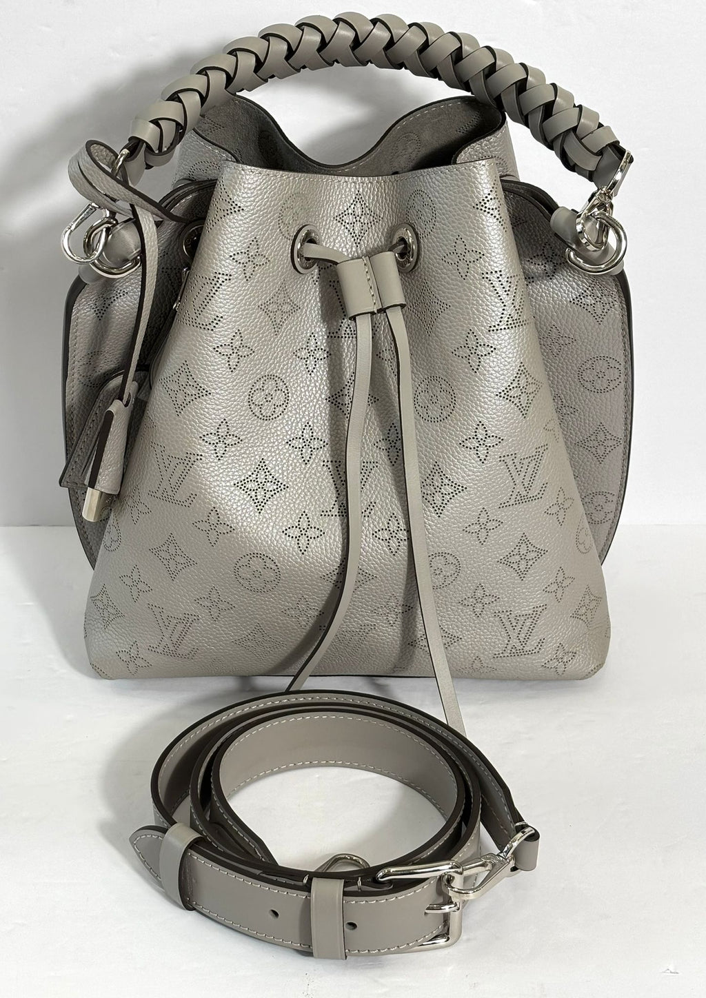 LOUIS VUITTON MURIA BUCKET BAG