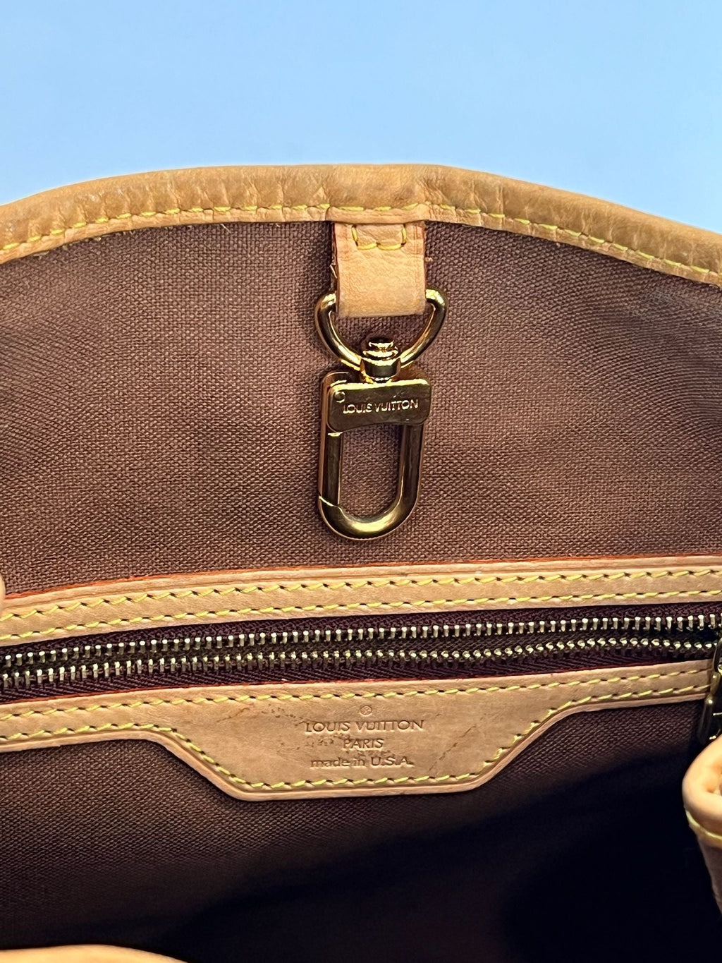 LOUIS VUITTON LV MONOGRAM BATIGNOLLES VERTICAL VINTAGE BAG