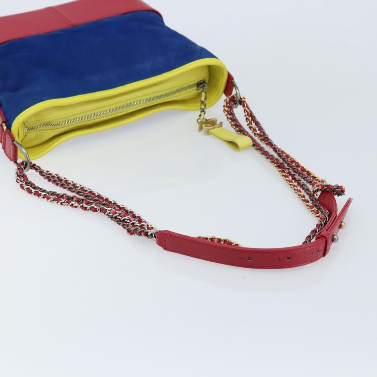 Chanel Gabrielle Hobo Quilted Suede Multicolour Suede Shoulder Bag Bag (Pre-Owned)