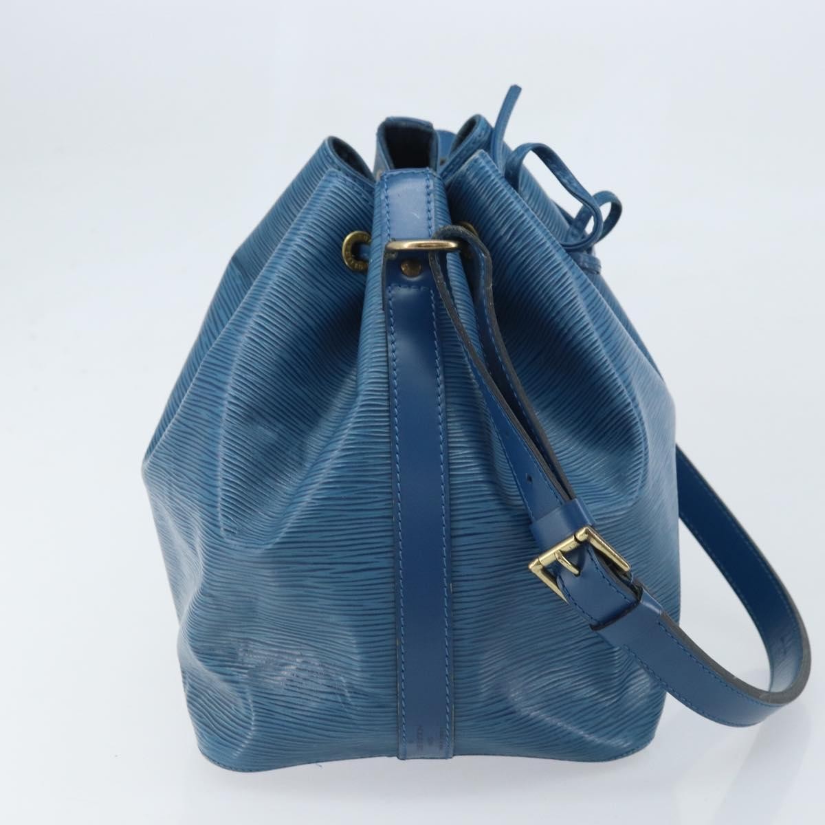 Louis Vuitton Petit Noe Handbag Epi Leather Blue Leather Shoulder Bag Bag (Pre-Owned)