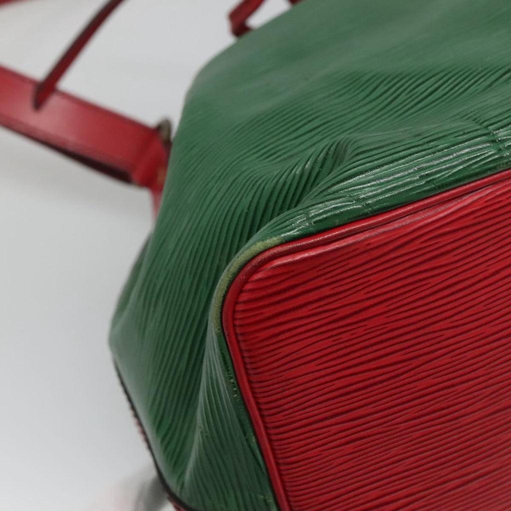 Louis Vuitton Bicolor Petit Noe Handbag Epi Leather Green Leather Shoulder Bag Bag (Pre-Owned)