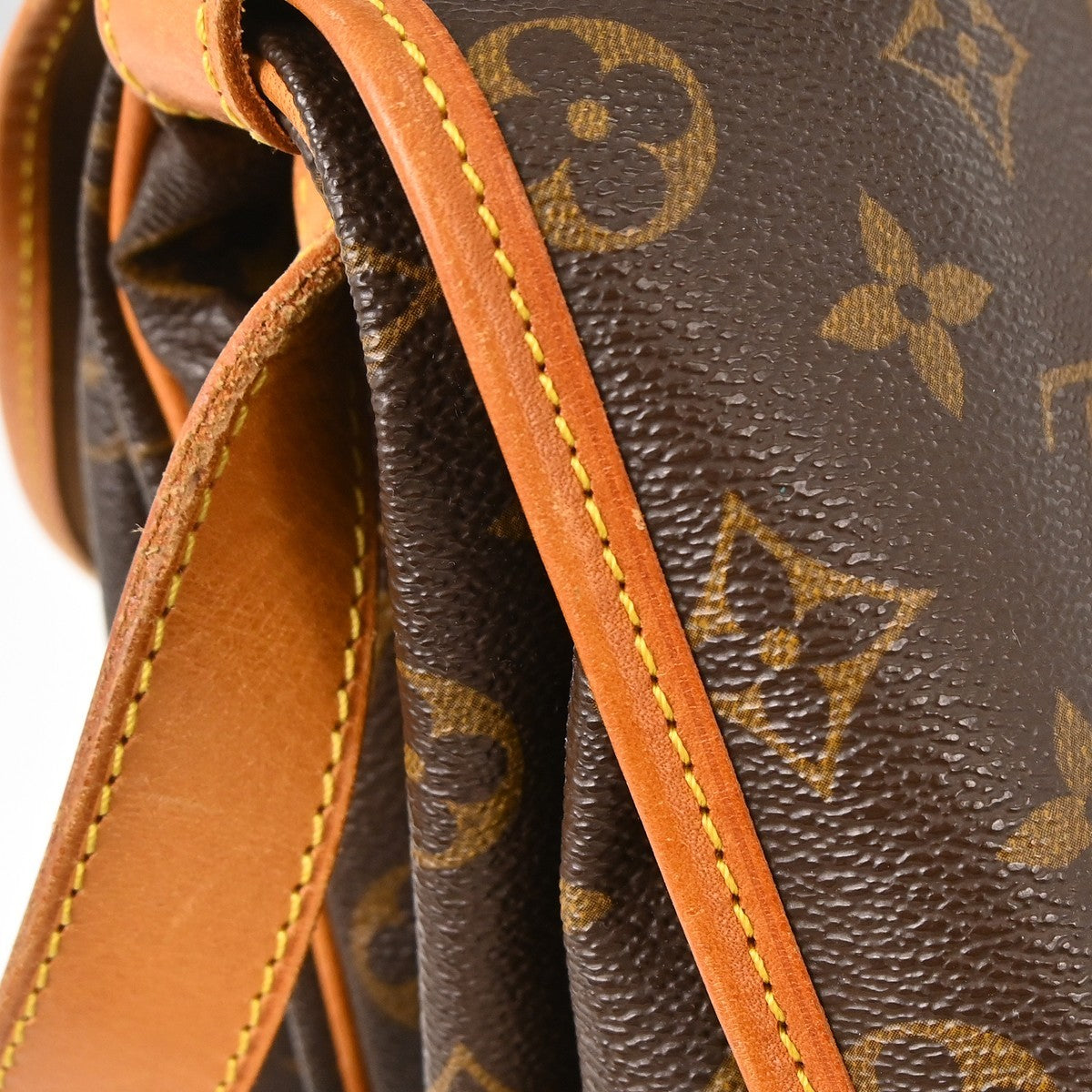Louis Vuitton Saumur Handbag Monogram Canvas Brown Canvas Shoulder Bag Bag (Pre-Owned)
