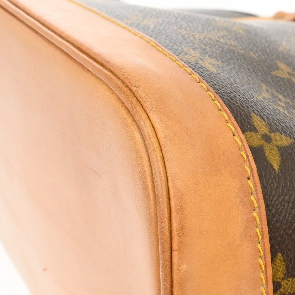 Louis Vuitton Alma Handbag Monogram Canvas Brown Canvas Handbag (Pre-Owned)