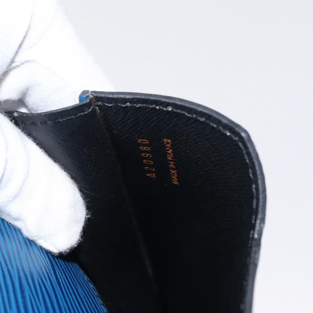 Louis Vuitton Porte-Documents Senateur Bag Epi Leather Blue Leather Clutche & Pouche Bag (Pre-Owned)