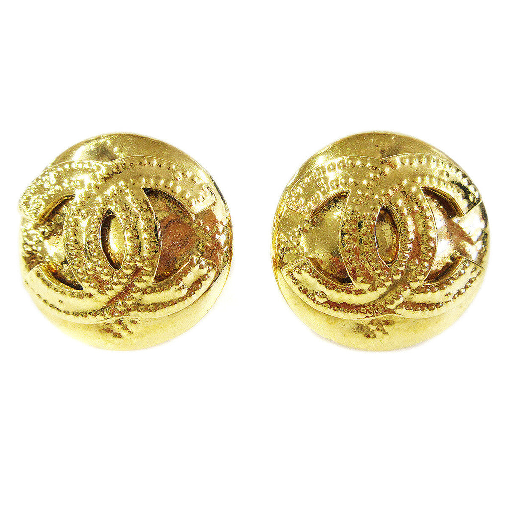 Chanel Cc Button Clip-On Earrings Metal Gold Gold_Plated Earrings Jewelry (Pre-Owned)