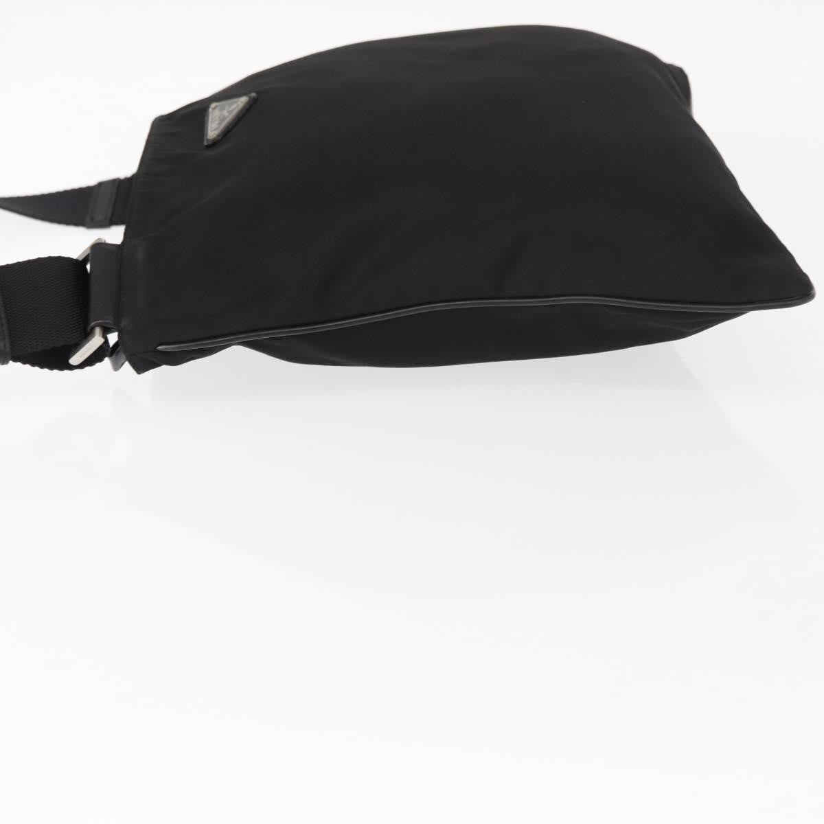 Prada Flat Messenger Bag Tessuto Black Nylon Shoulder Bag Bag (Pre-Owned)
