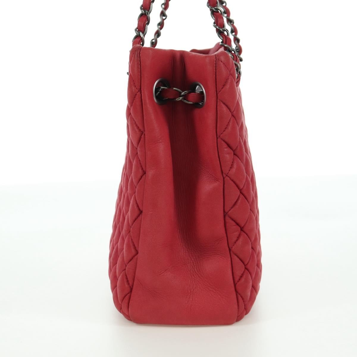 Chanel New Bubble Tote Quilted Calfskin Red Leather Tote Bag Bag (Pre-Owned)