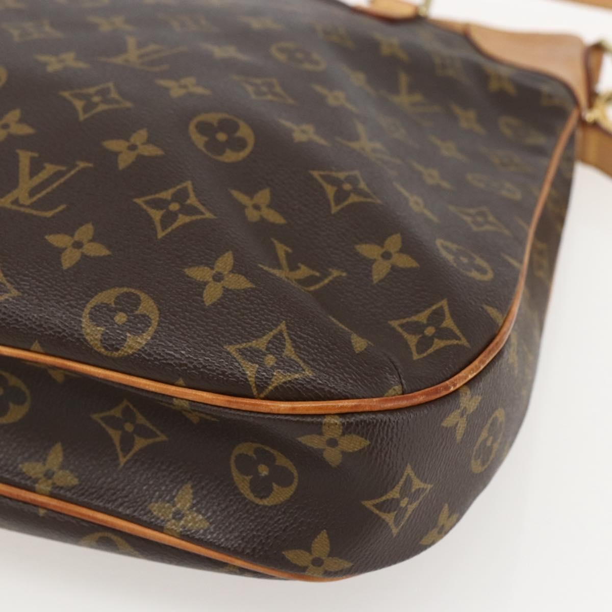 Louis Vuitton Odeon Handbag Monogram Canvas Brown Canvas Shoulder Bag Bag (Pre-Owned)