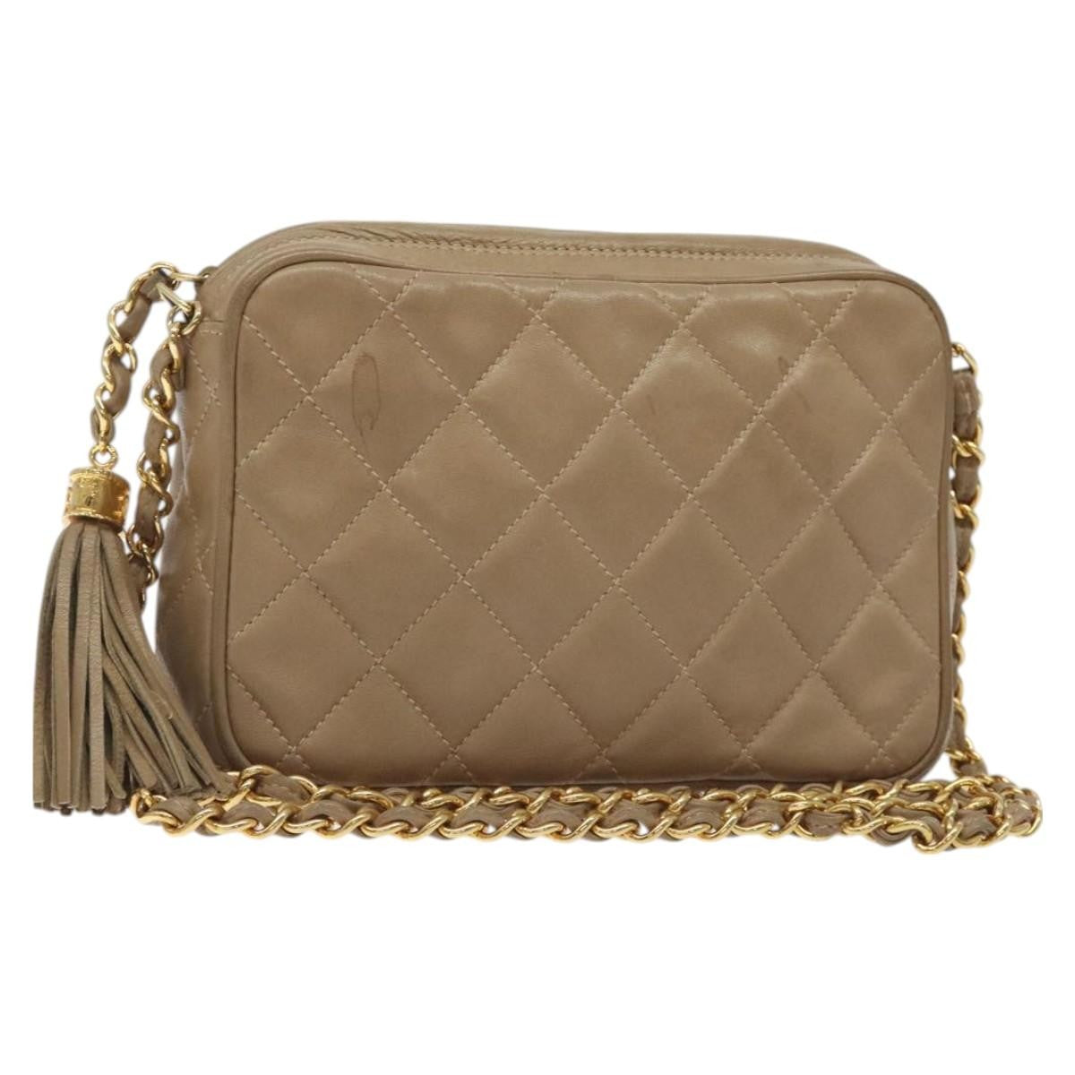 Chanel Vintage Diamond Cc Camera Bag Quilted Leather Beige Leather Shoulder Bag Bag (Pre-Owned)
