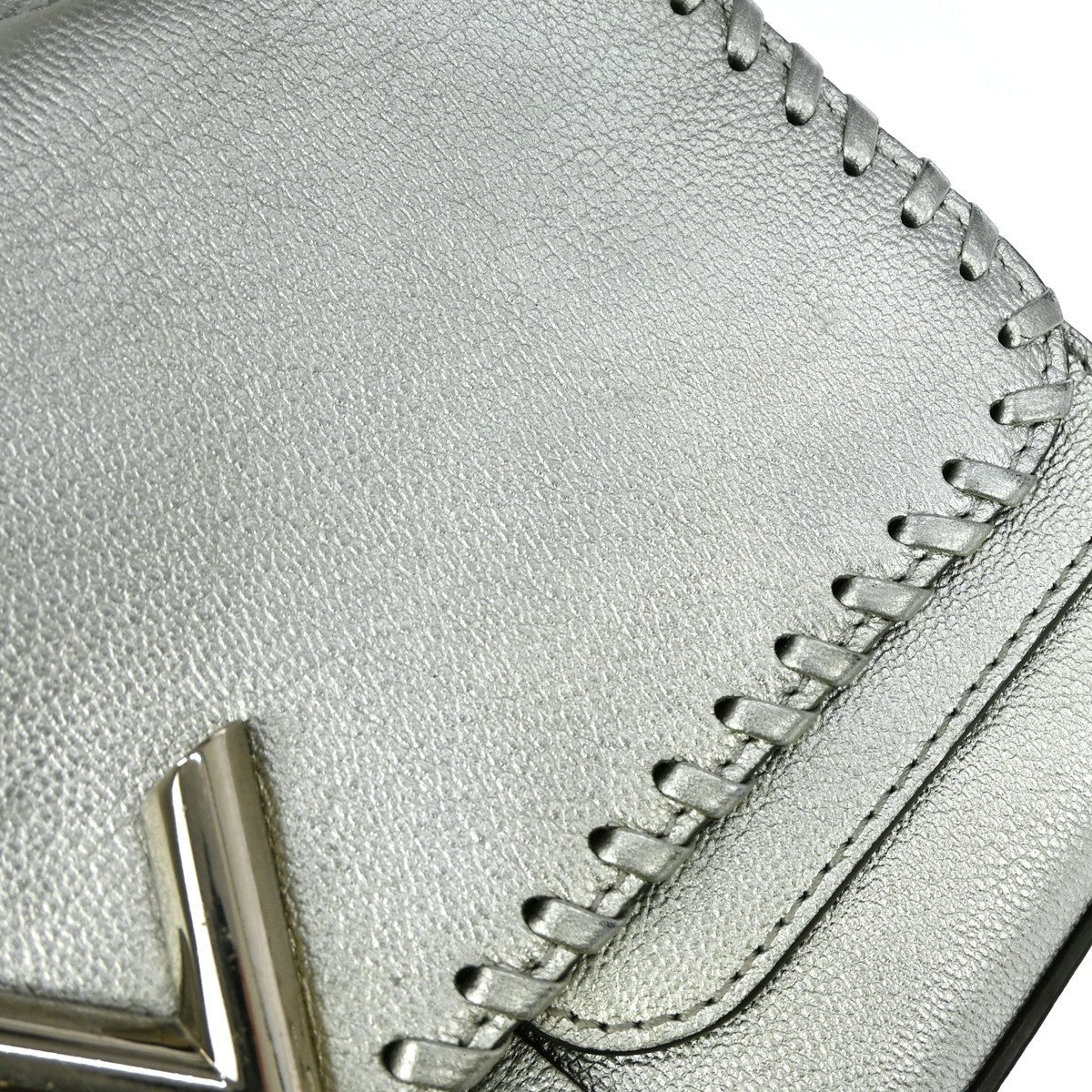 Louis Vuitton Very Chain Bag Whipstitch Leather Silver Leather Shoulder Bag Bag (Pre-Owned)