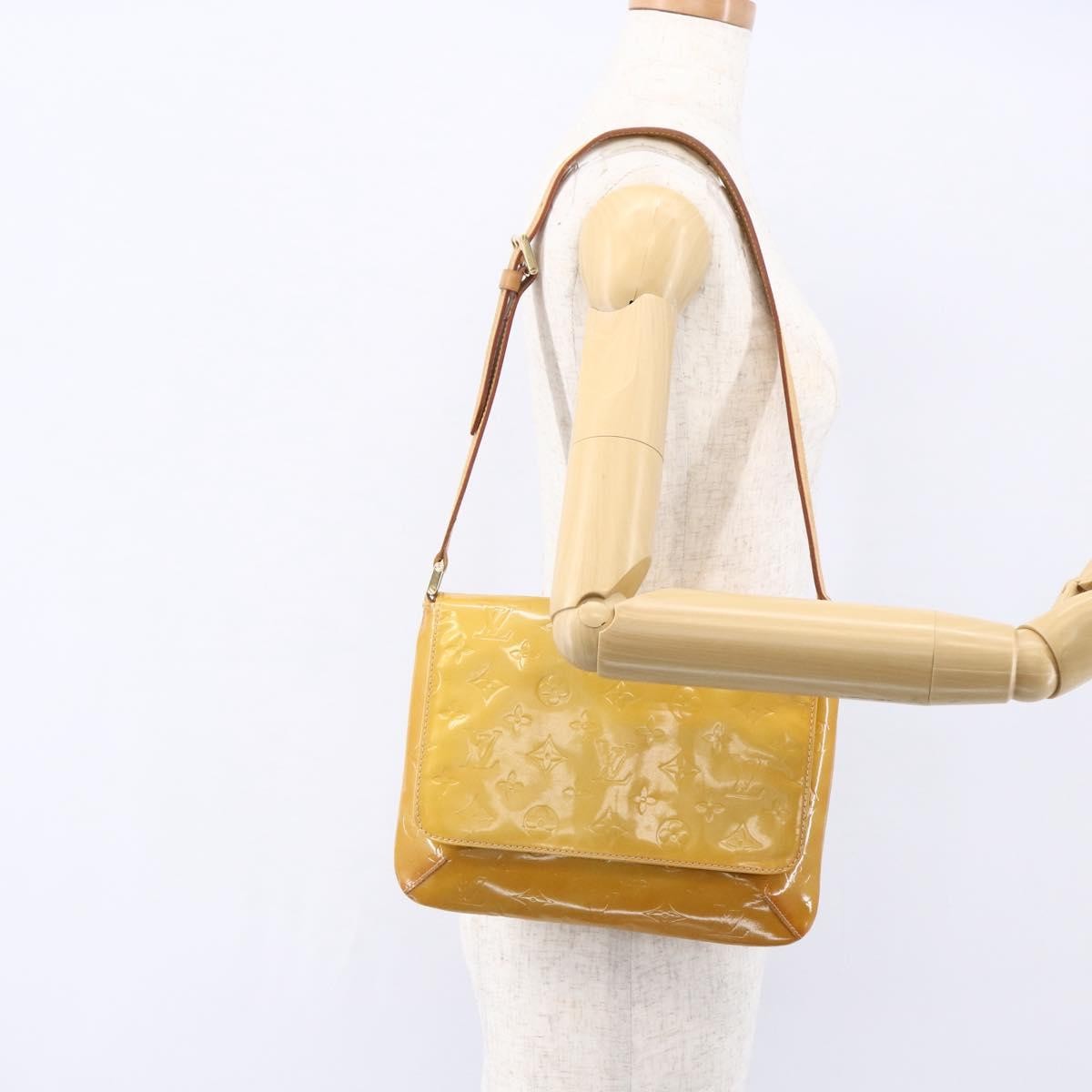 Louis Vuitton Thompson Street Handbag Monogram Vernis Beige Patent_Leather Shoulder Bag Bag (Pre-Owned)