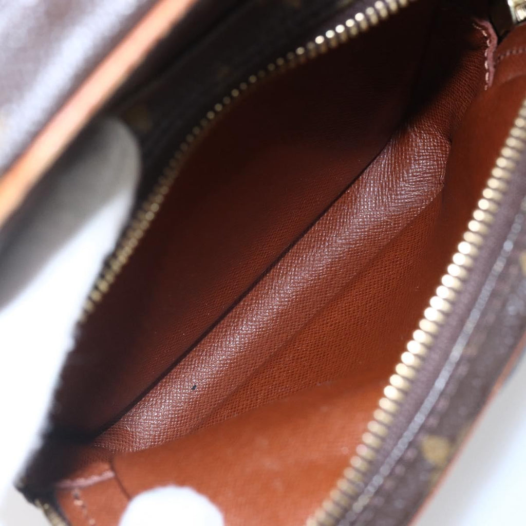 Louis Vuitton Amazone Bag Monogram Canvas Brown Canvas Shoulder Bag Bag (Pre-Owned)