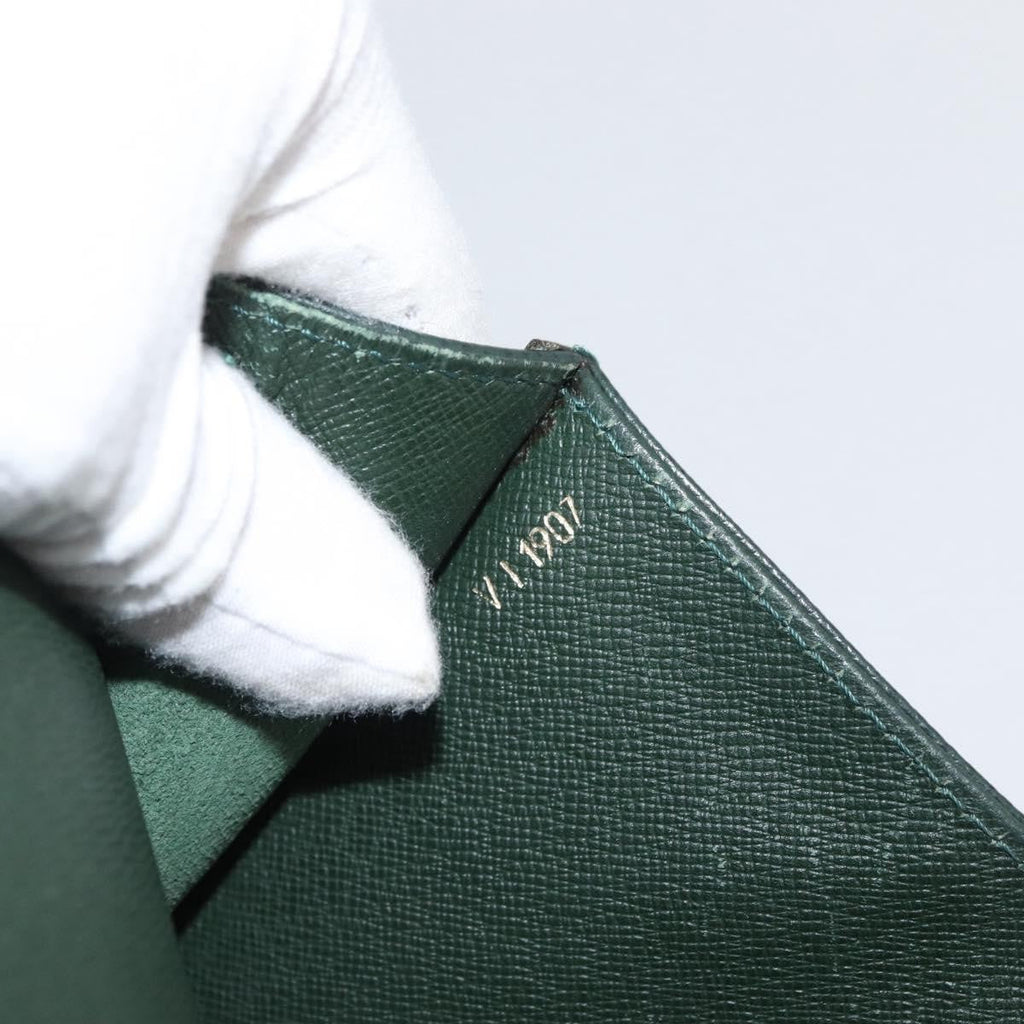 Louis Vuitton Serviette Kourad Briefcase Taiga Leather Green Leather Handbag (Pre-Owned)