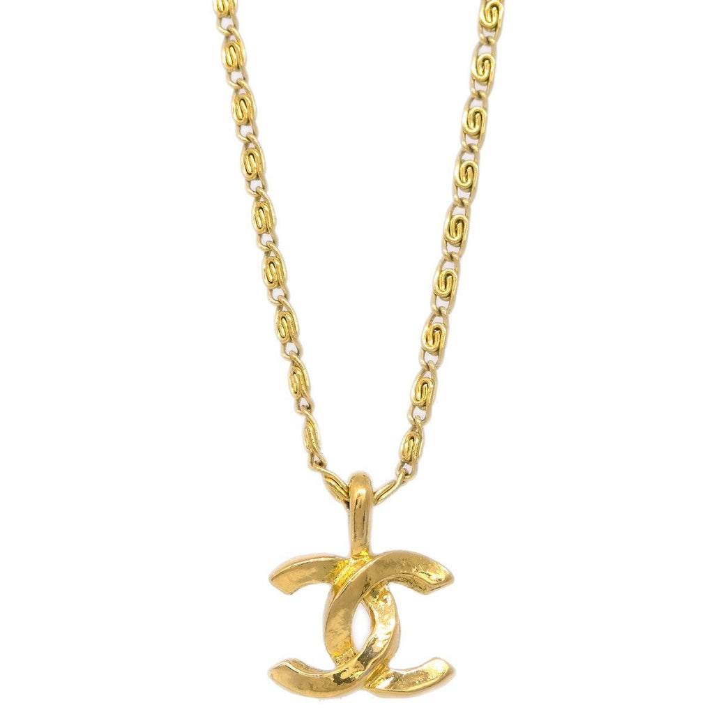 Chanel Cc Pendant Necklace Metal Gold Gold_Plated Necklace Jewelry (Pre-Owned)