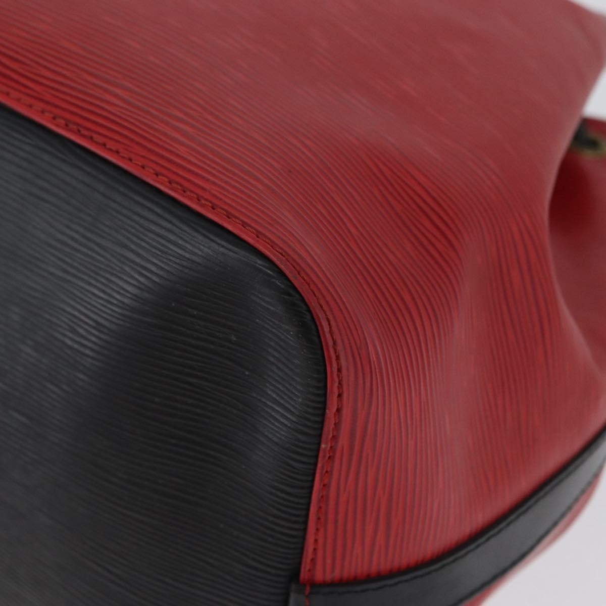 Louis Vuitton Bicolor Petit Noe Handbag Epi Leather Red Leather Shoulder Bag Bag (Pre-Owned)