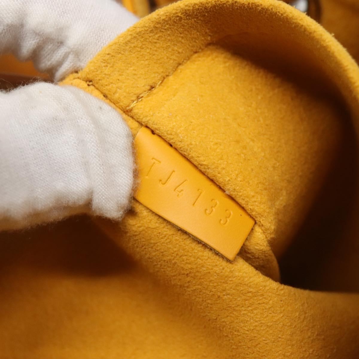Louis Vuitton Petit Noe Nm Handbag Epi Leather Yellow Leather Shoulder Bag Bag (Pre-Owned)