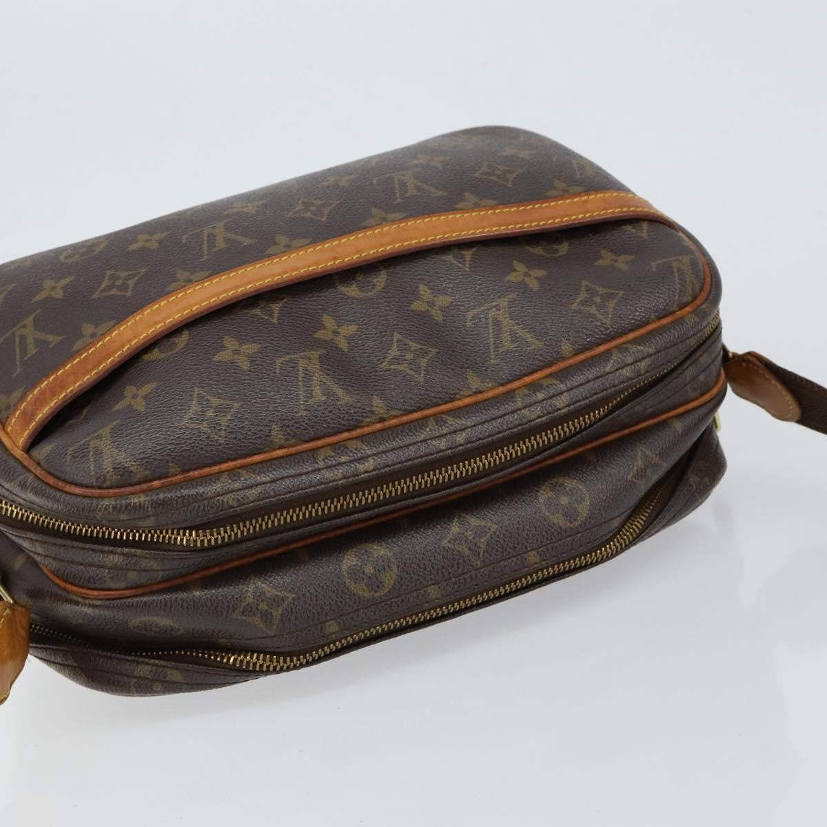 Louis Vuitton Reporter Bag Monogram Canvas Brown Canvas Shoulder Bag Bag (Pre-Owned)