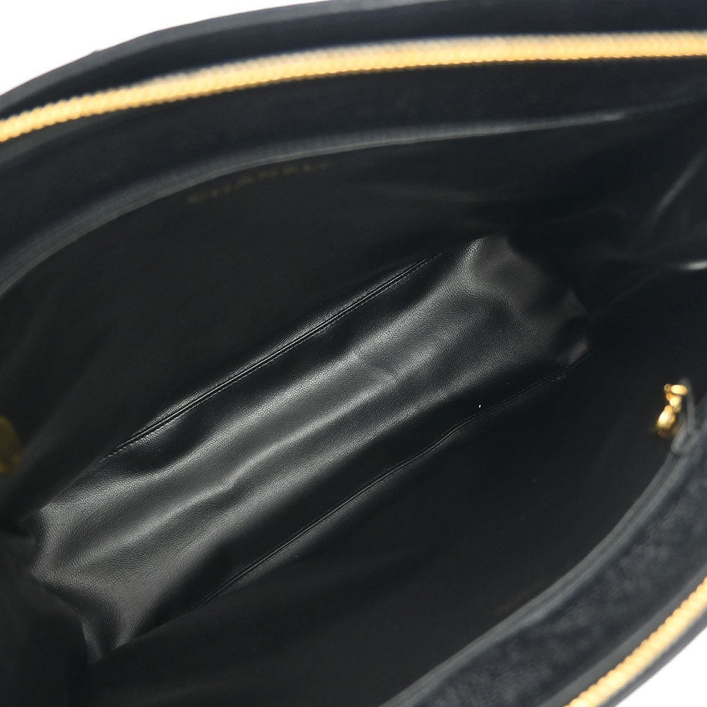 Chanel Vintage Zip Shoulder Bag Chevron Caviar Black Leather Shoulder Bag Bag (Pre-Owned)