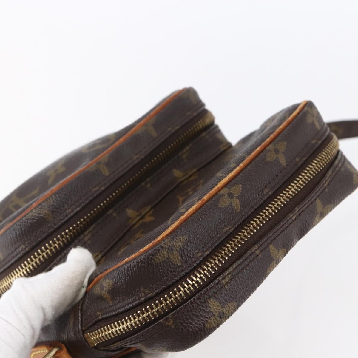 Louis Vuitton Amazone Bag Monogram Canvas Brown Canvas Shoulder Bag Bag (Pre-Owned)